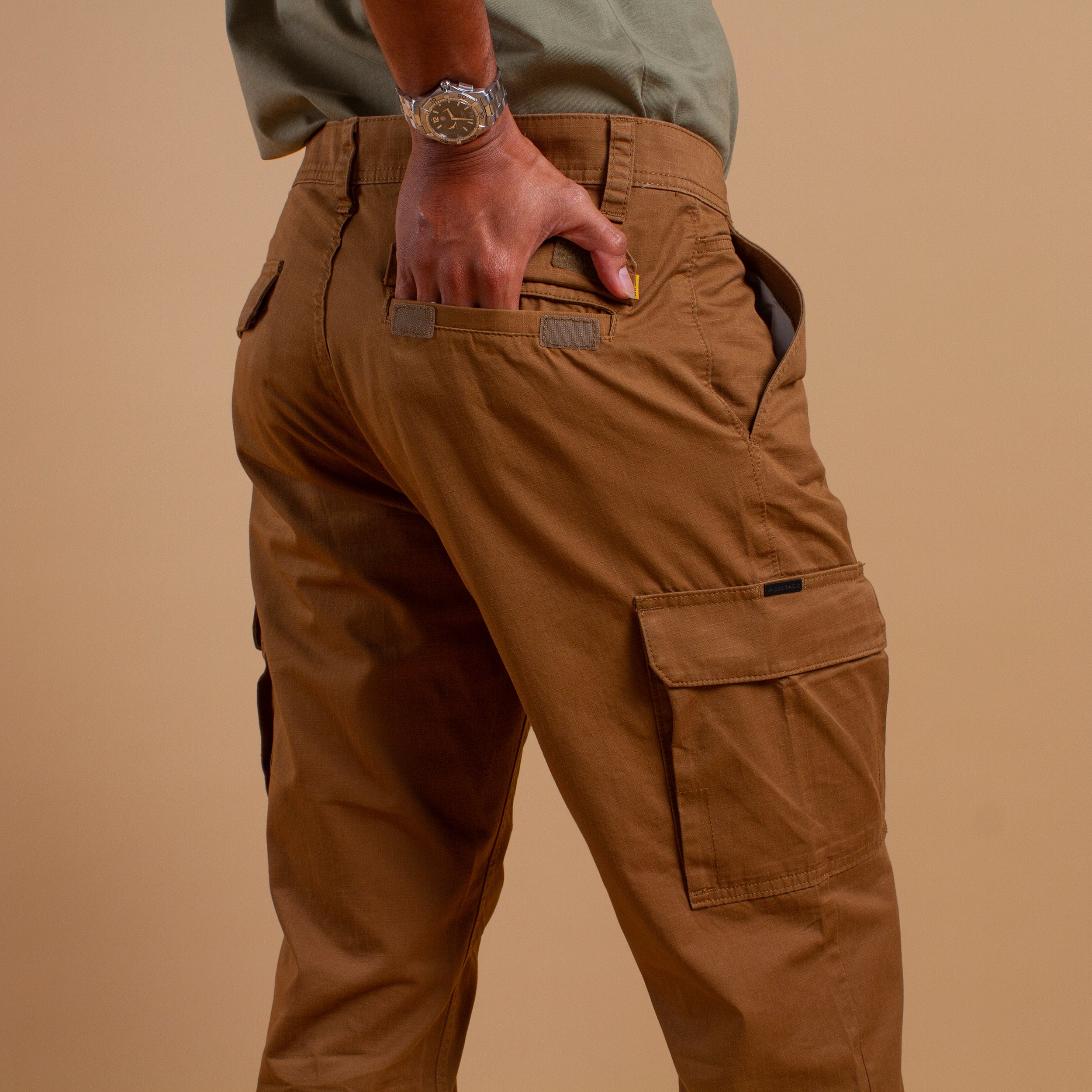 Tips Memilih Celana Cargo Panjang M.Gee